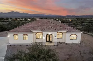 97 Keating Cir, Tubac, AZ 85646 - Photo 11