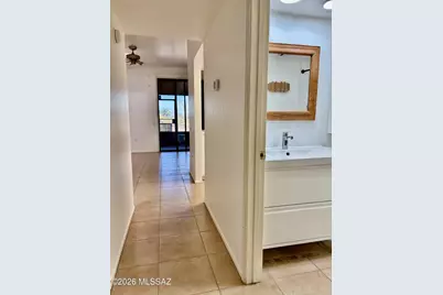 1364 W Desert Hills Drive, Green Valley, AZ 85622 - Photo 11