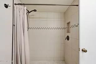 1340 N Placita Parasol, Green Valley, AZ 85614 - Photo 17