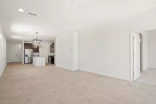 6894 W Sweetshade Ln, Tucson, AZ 85757 - Photo 3