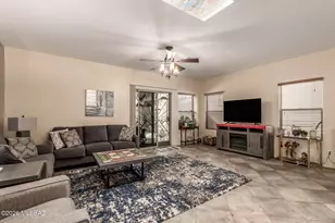 1353 W Via Cerro Colorado, Sahuarita, AZ 85629 - Photo 5