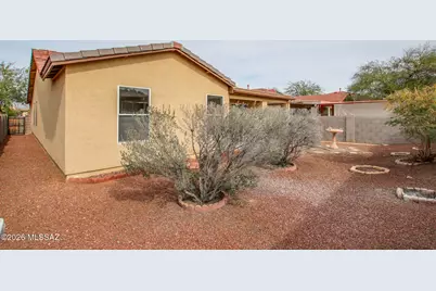 9410 E Grapevine Spring Place, Tucson, AZ 85710 - Photo 31