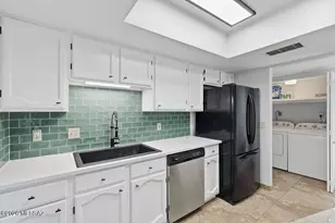 6363 N Orange Tree Dr, Tucson, AZ 85704 - Photo 3