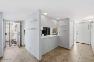 6363 N Orange Tree Dr, Tucson, AZ 85704 - Photo 7