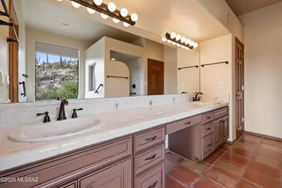 13630 E Sahuaro Sunset Road, Tucson, AZ 85749 - Photo 17