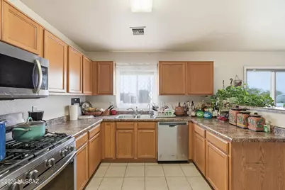 16590 W Chital Road, Marana, AZ 85653 - Photo 13