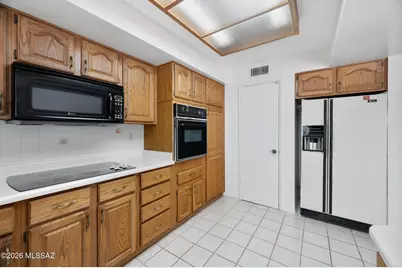 665 S Fremont Circle, Green Valley, AZ 85614 - Photo 9