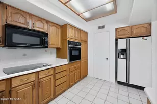 665 S Fremont Circle, Green Valley, AZ 85614 - Photo 9