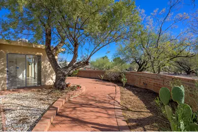 665 S Fremont Circle, Green Valley, AZ 85614 - Photo 23