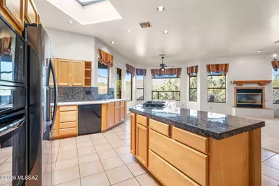 3051 N Fennimore Avenue, Tucson, AZ 85749 - Photo 5