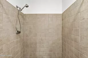 7610 E Callisto Cir, Tucson, AZ 85715 - Photo 19