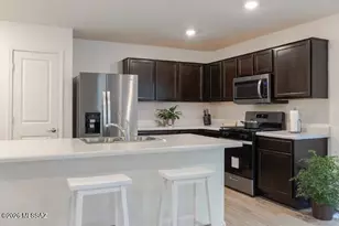 1121 E Ascent St, Tucson, AZ 85719 - Photo 7