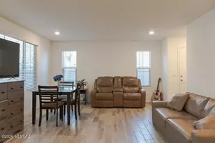 1121 E Ascent St, Tucson, AZ 85719 - Photo 11