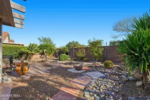 7989 W Morning Light Way, Tucson, AZ 85743 - Photo 25