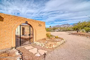 3435 N Bacobi Ave, Tucson, AZ 85750 - Photo 39