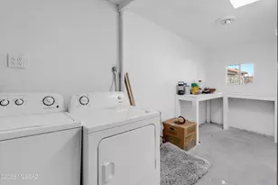 1112 W Huron St, Tucson, AZ 85745 - Photo 35