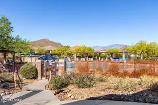 13630 N Nightstar Ct, Marana, AZ 85658 - Photo 33