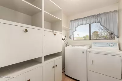 9421 E Indio Place, Tucson, AZ 85749 - Photo 17