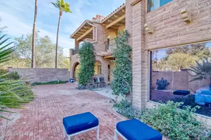 6490 N Val Dosta Dr, Tucson, AZ 85718 - Photo 7