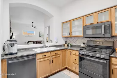 8866 E Desert Lily Place, Tucson, AZ 85715 - Photo 13