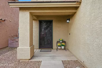 18274 S Dusk View Drive, Green Valley, AZ 85614 - Photo 3