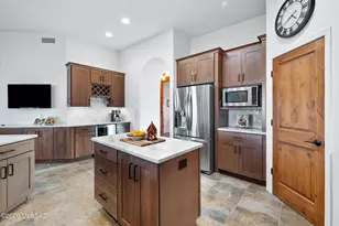 10312 N Wild Creek Dr, Oro Valley, AZ 85742 - Photo 17