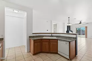 15133 N Cutler Dr, Tucson, AZ 85739 - Photo 11