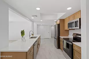 9056 E Calle Norlo, Tucson, AZ 85710 - Photo 5