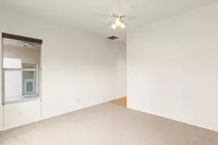 9337 N Indian Summer Dr, Tucson, AZ 85743 - Photo 21