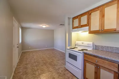 5765 E 28th Street #B, Tucson, AZ 85711 - Photo 7