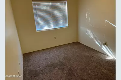 2252 W Silver River Way, Tucson, AZ 85745 - Photo 15
