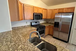 2252 W Silver River Way, Tucson, AZ 85745 - Photo 5