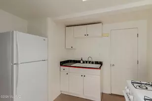 906 N Columbia Ave, Tucson, AZ 85745 - Photo 5