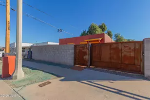906 N Columbia Ave, Tucson, AZ 85745 - Photo 27