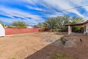 2549 E La Cienega Dr, Tucson, AZ 85716 - Photo 23