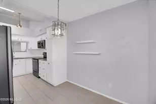 6312 N Willowbrook Dr, Tucson, AZ 85704 - Photo 19