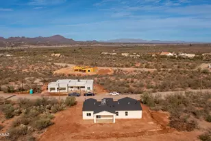 37 Calle Dinamarca, Rio Rico, AZ 85648 - Photo 7