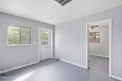 121 W Birdman Drive, Tucson, AZ 85705 - Photo 5