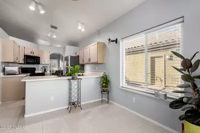 9049 N Palm Brook Drive, Tucson, AZ 85743 - Photo 3