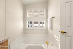 7630 W Edgestone St, Tucson, AZ 85735 - Photo 15