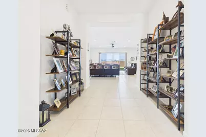 12775 E Prairie Aster Lane, Tucson, AZ 85747 - Photo 11