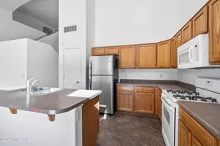 10538 E Ravenswood St, Tucson, AZ 85747 - Photo 5