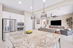 7104 W Foothills Acacia Pl, Marana, AZ 85658 - Photo 17