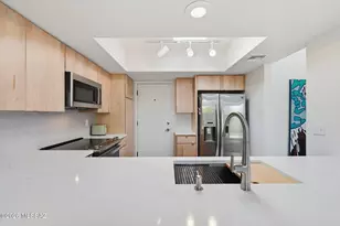 1422 S Desert Vista Dr, Tucson, AZ 85748 - Photo 17