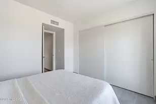 1422 S Desert Vista Dr, Tucson, AZ 85748 - Photo 27