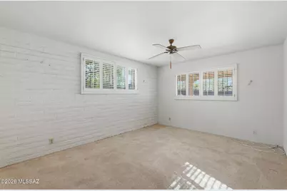 610 E Cambridge Drive, Tucson, AZ 85704 - Photo 35
