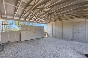 610 E Cambridge Dr, Tucson, AZ 85704 - Photo 47