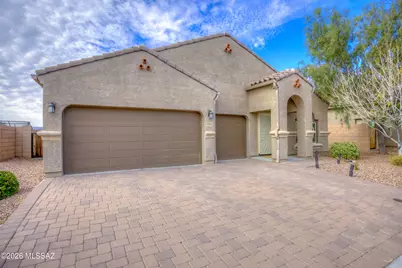 9855 N Melandra Way, Marana, AZ 85653 - Photo 1
