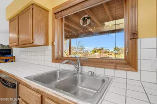 7301 N Sonya Way, Tucson, AZ 85704 - Photo 17