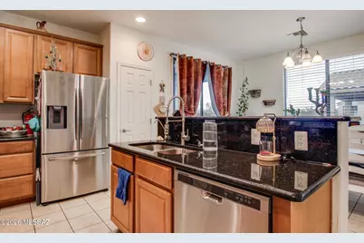 7040 W Hidden River Way, Tucson, AZ 85757 - Photo 19